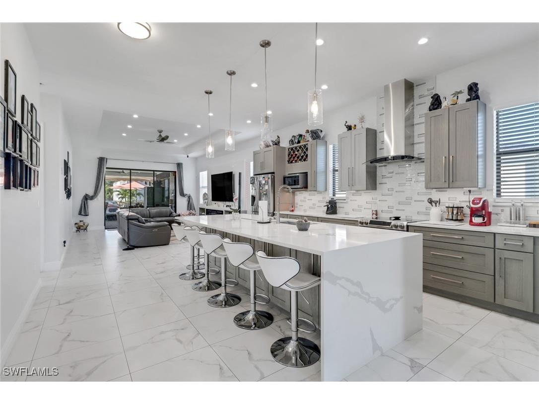 218 22nd Avenue NE Naples FL 34120 225038551 image5