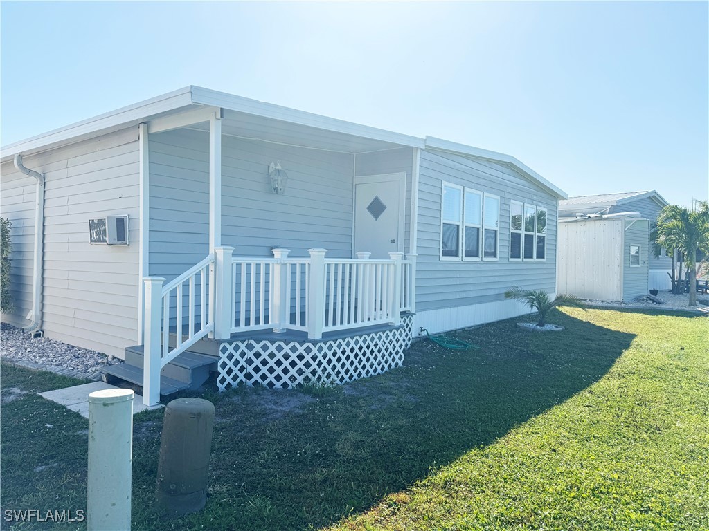 218 Nicklaus Boulevard North Fort Myers FL 33903 225033500 image3