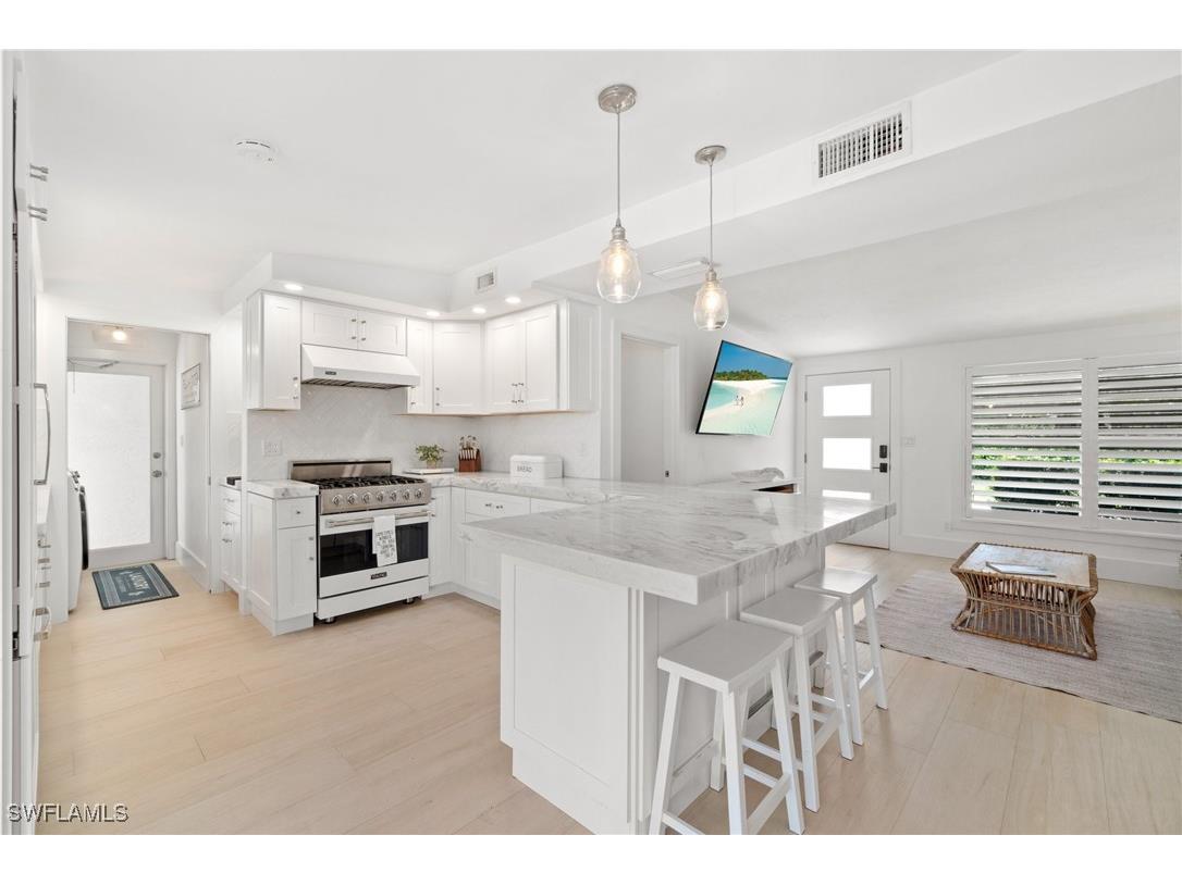 2180 Harbor Lane Naples FL 34104 225025665 image2