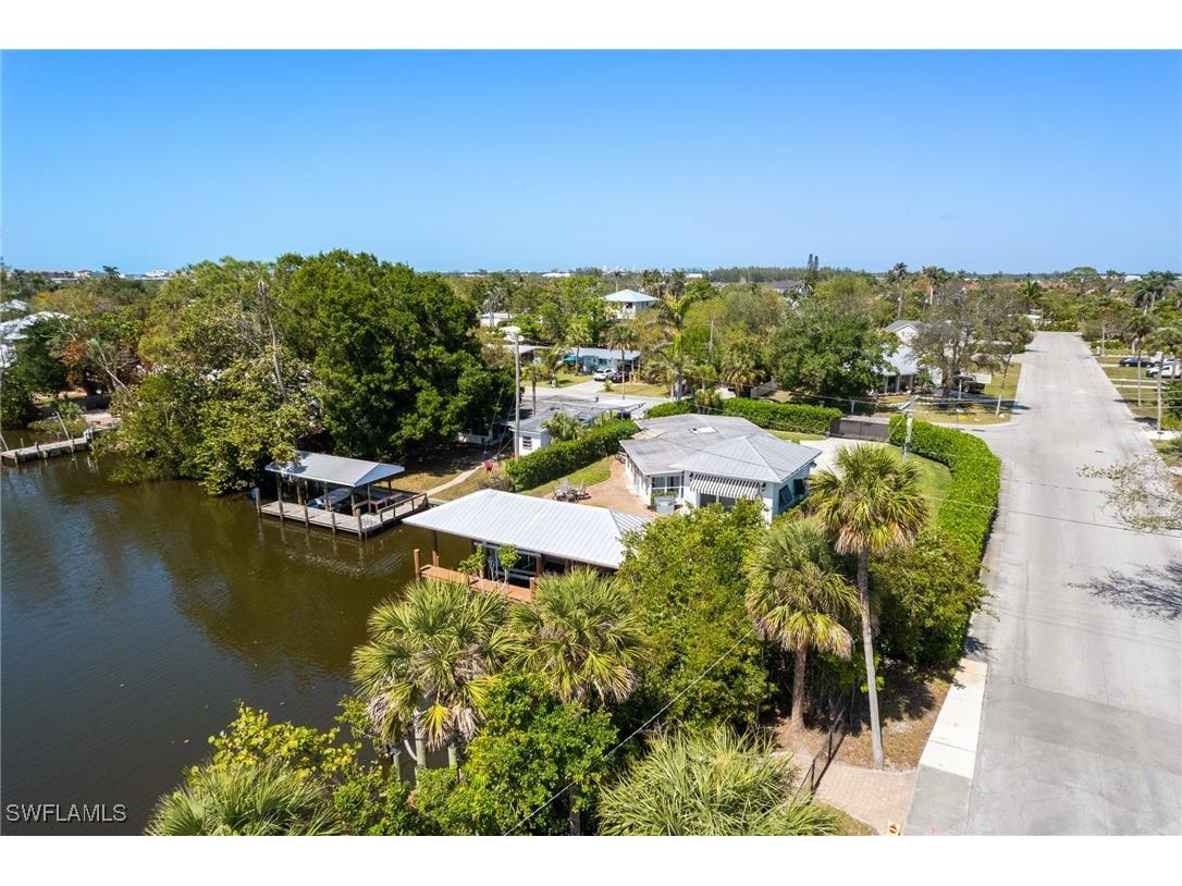 2180 Harbor Lane Naples FL 34104 225025665 image41