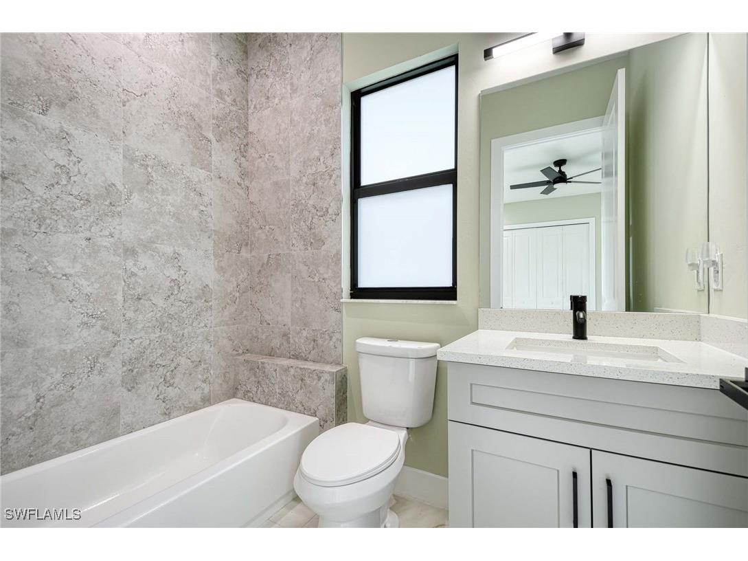 219 33rd Avenue NW Naples FL 34120 224091564 image23