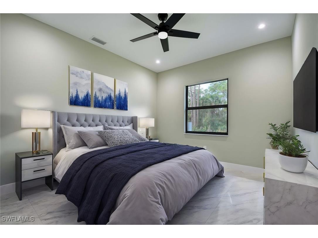 219 33rd Avenue NW Naples FL 34120 224091564 image33