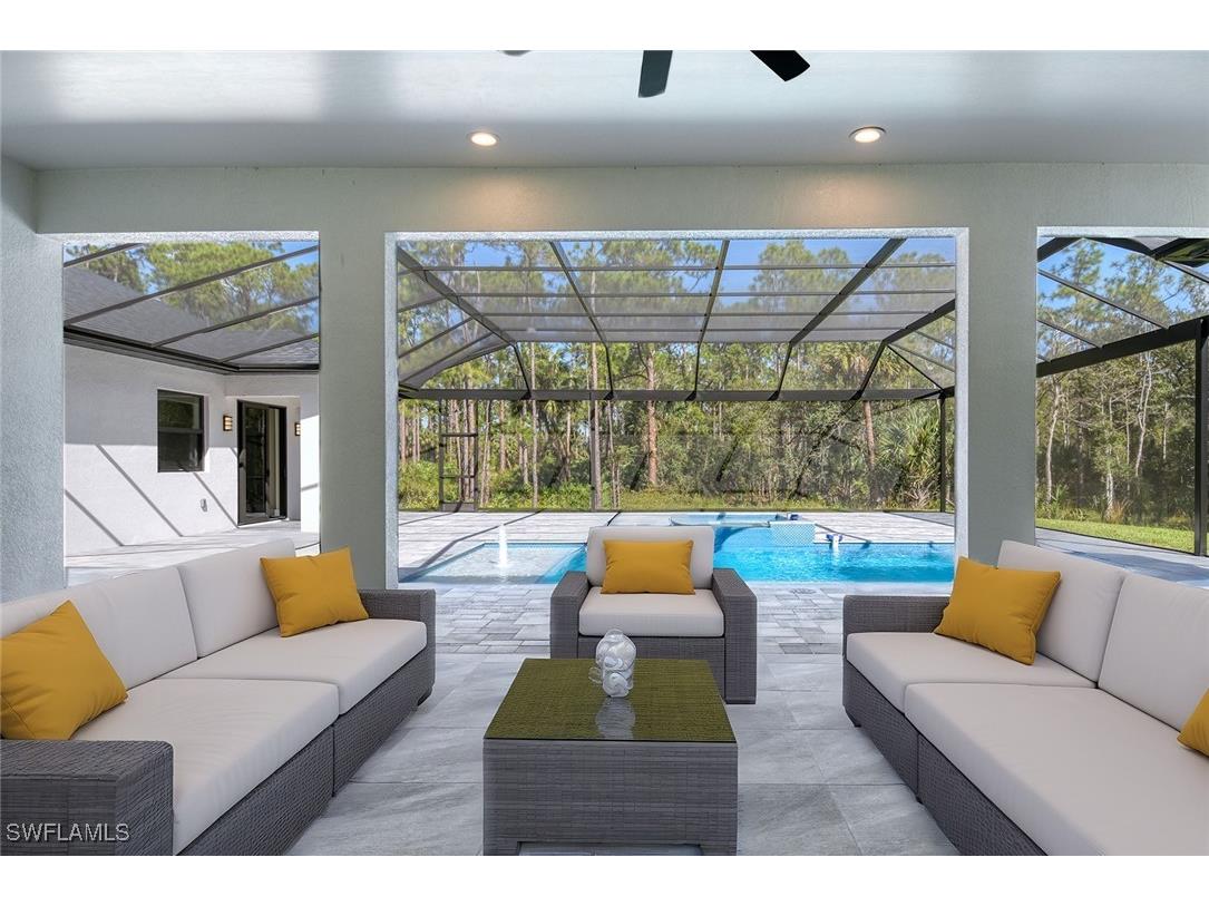 219 33rd Avenue NW Naples FL 34120 224091564 image8