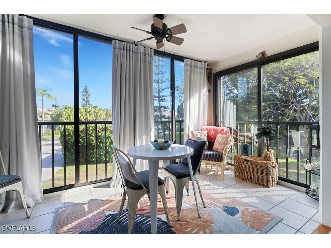 219 Fox Glen Drive #1204 Naples FL 34104 225036156 image1