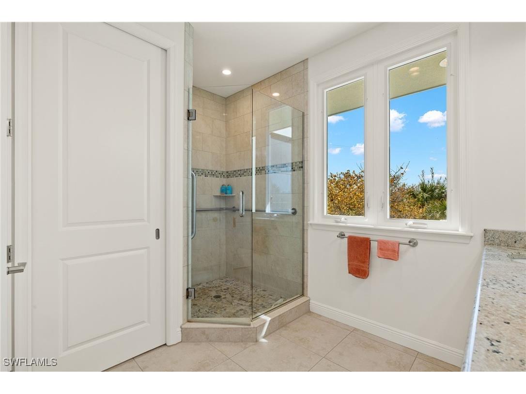 2190 Camino Del Mar Drive Sanibel FL 33957 225037092 image29