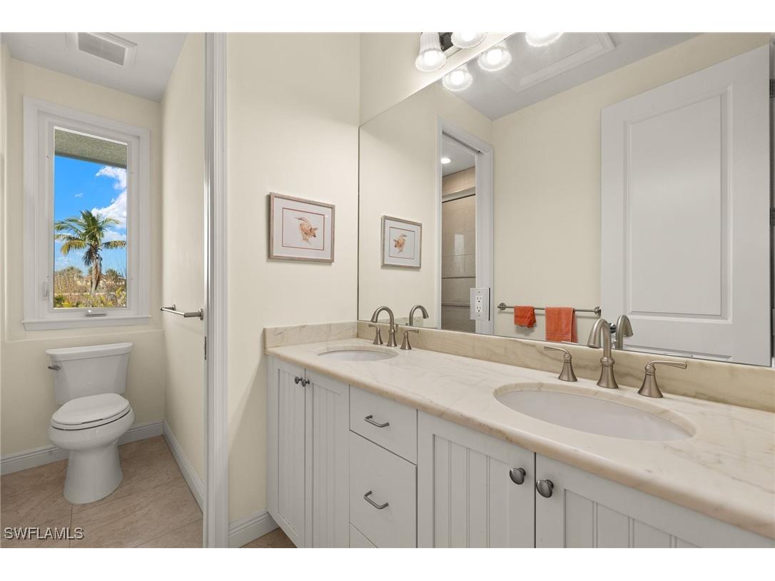 2190 Camino Del Mar Drive Sanibel FL 33957 225037092 image33