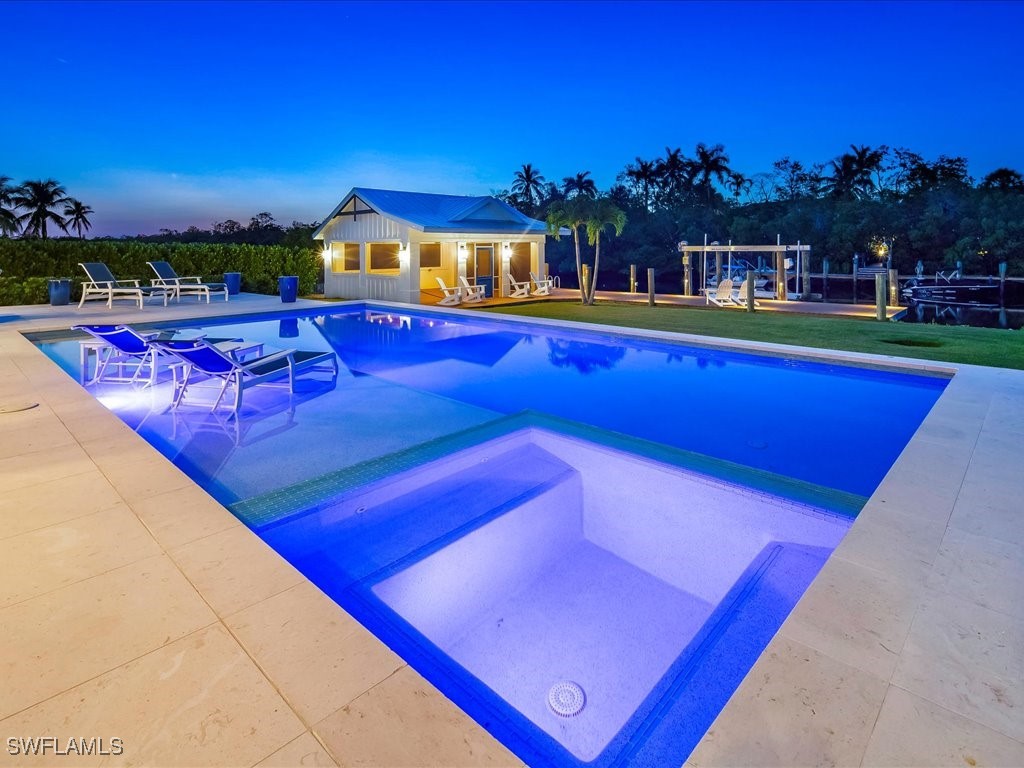 2195 Harbor Road Naples FL 34104 225046894 image1