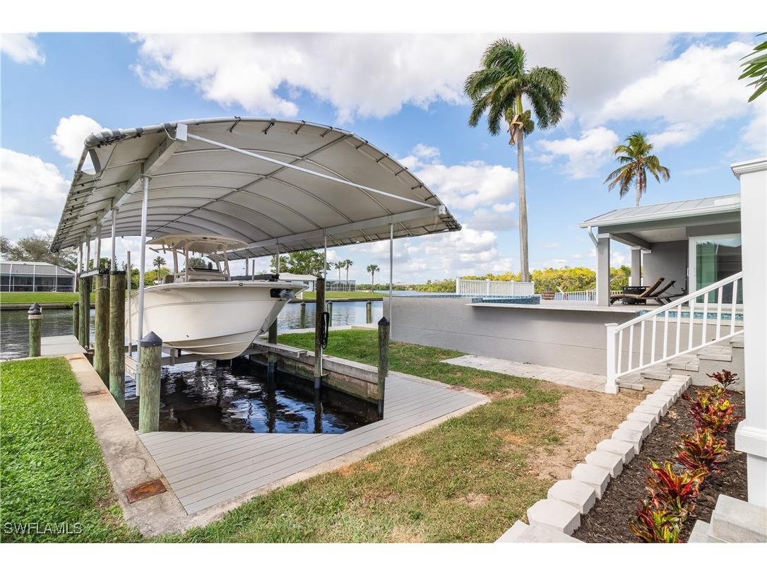 2195 Havana Avenue Fort Myers FL 33905 225042215 image7