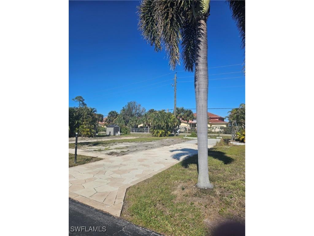 22 Williamsburg Way Fort Myers FL 33908 225004249 image1