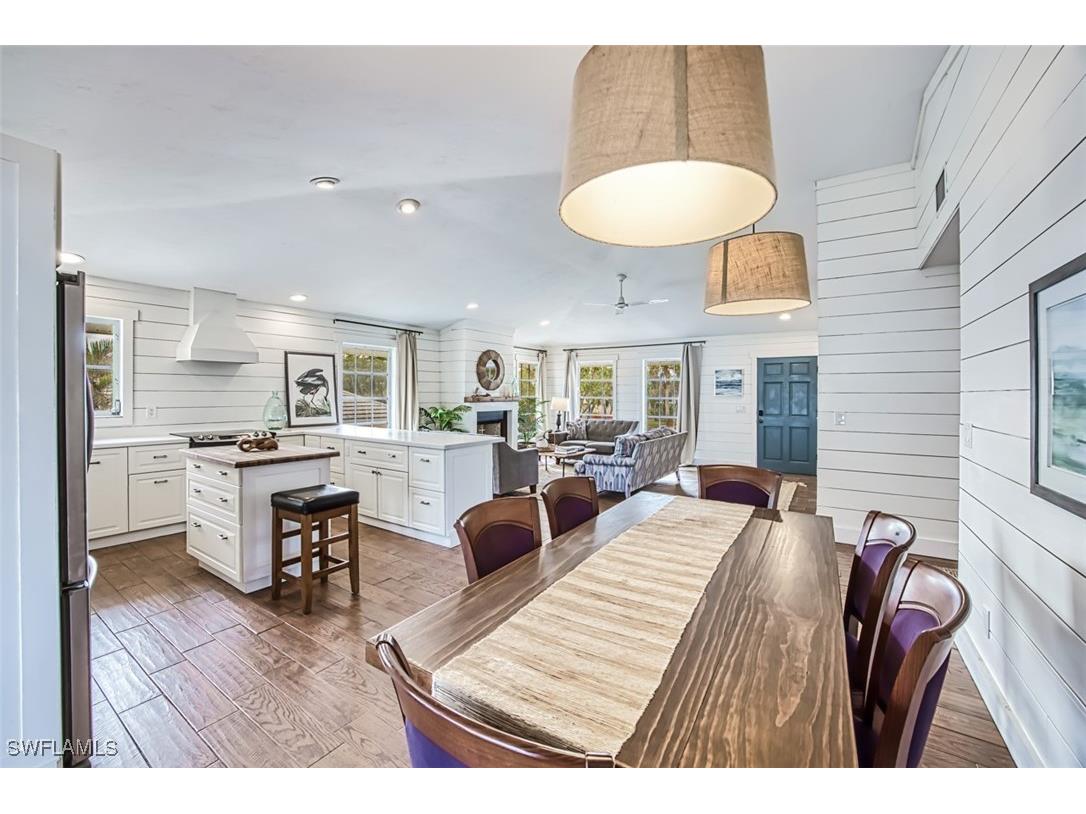 220 Palm Lake Drive Sanibel FL 33957 225008036 image8