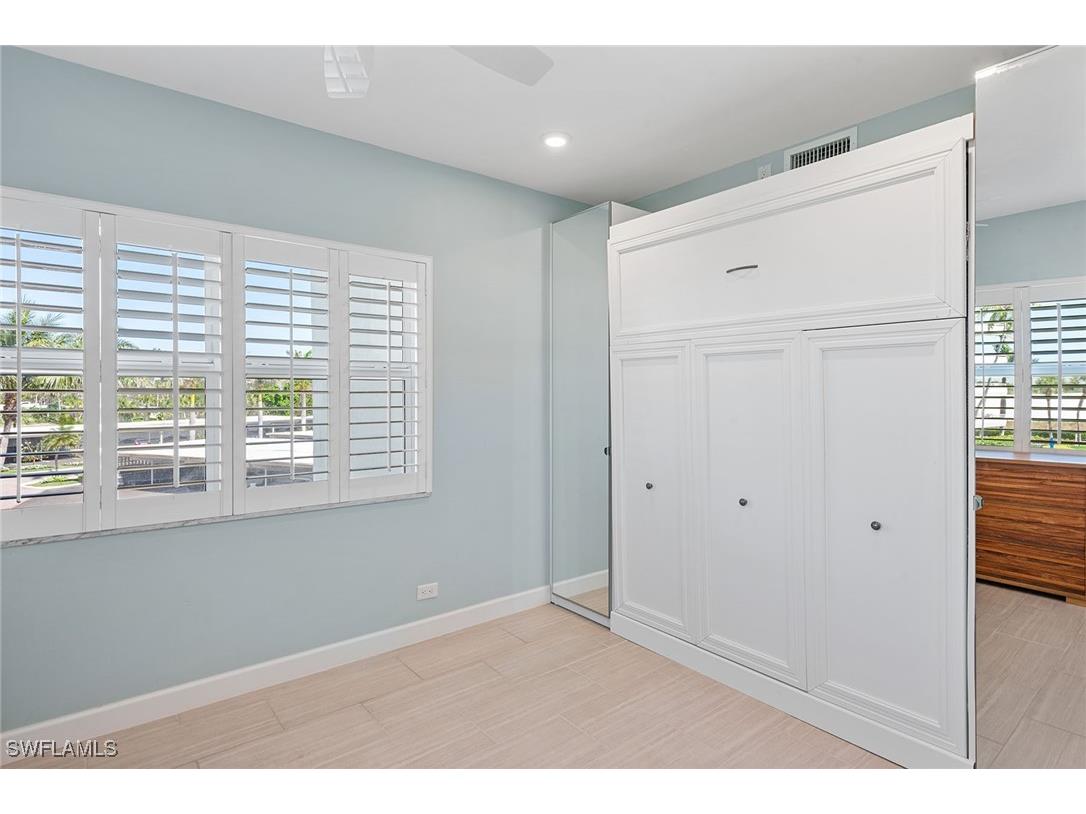 220 Seaview Court #305 Marco Island FL 34145 225027331 image17