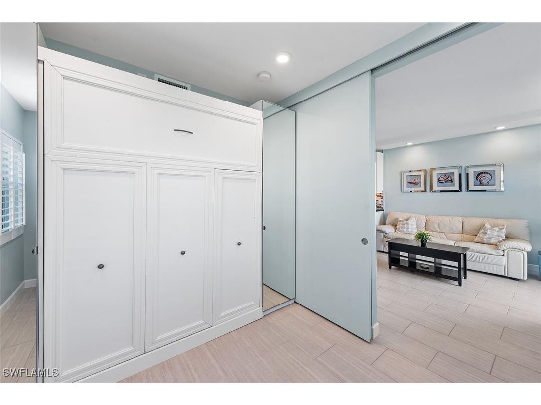 220 Seaview Court #305 Marco Island FL 34145 225027331 image18