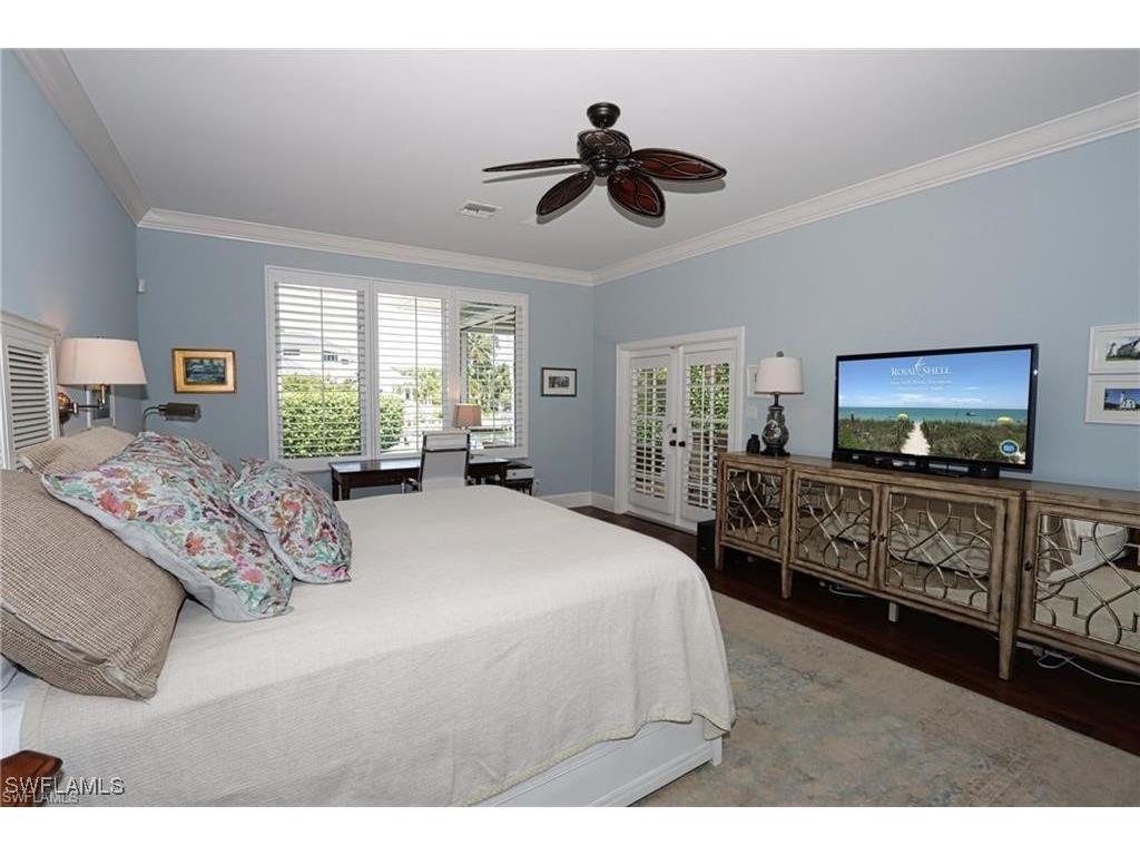 2201 Beacon Lane Naples FL 34103 225035789 image24