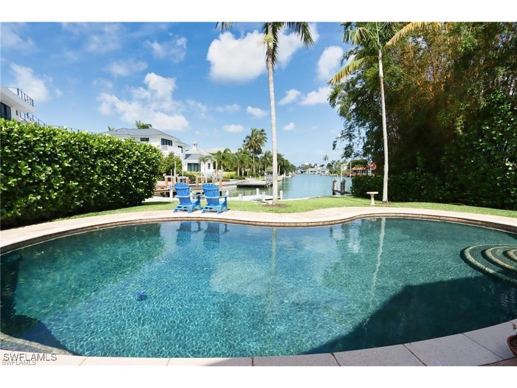 2201 Beacon Lane Naples FL 34103 225035789 image31