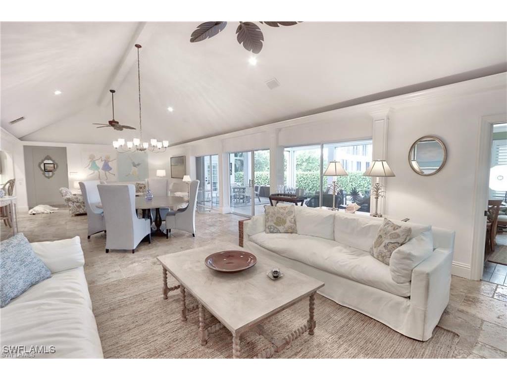 2201 Beacon Lane Naples FL 34103 225035789 image6