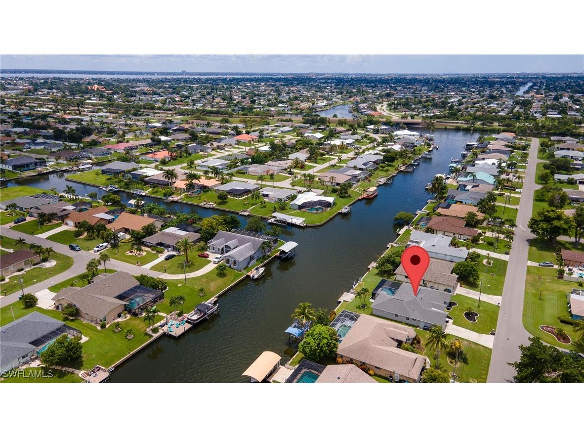 2201 SE 10th Avenue Cape Coral FL 33990 224033697 image23