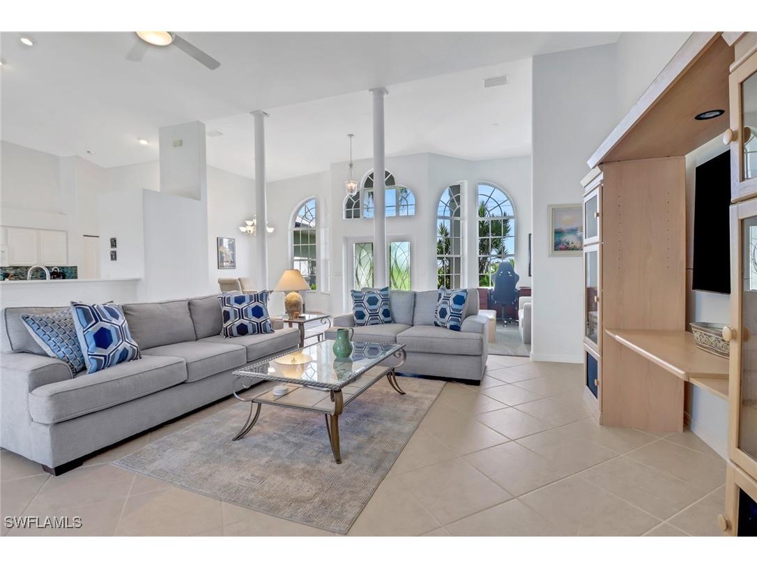 2202 NW 38th Place Cape Coral FL 33993 225039758 image4