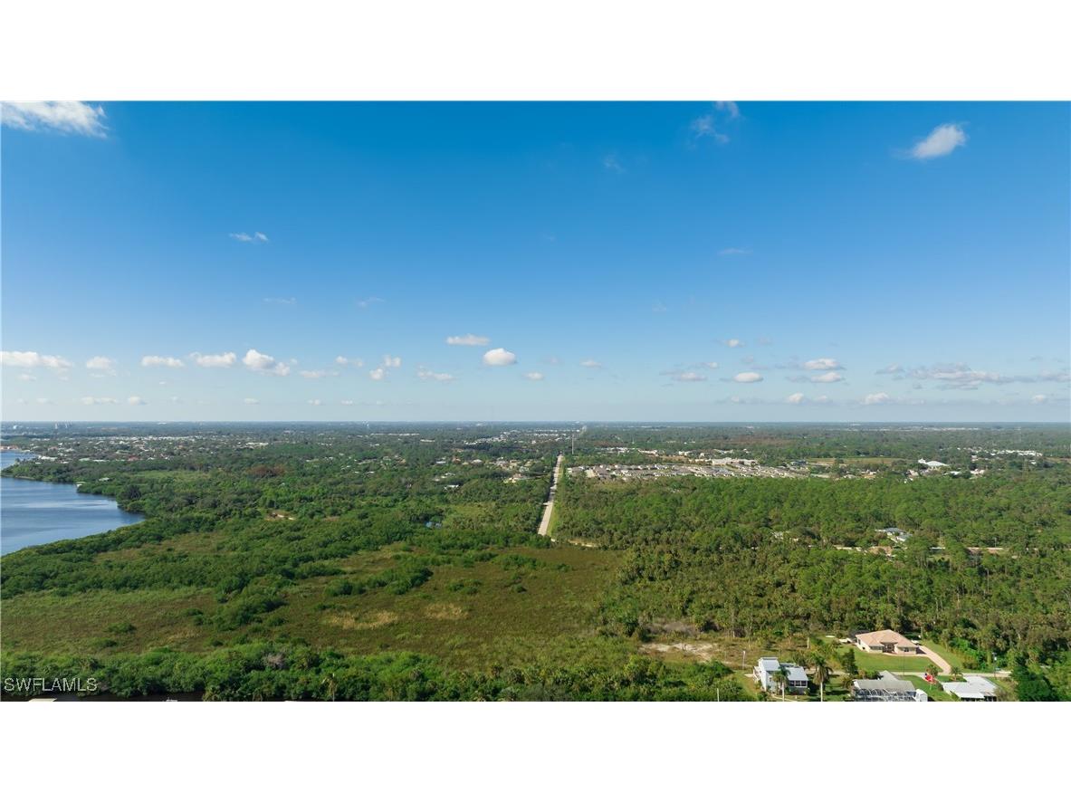 2205 Channel Way North Fort Myers FL 33917 225022323 image39