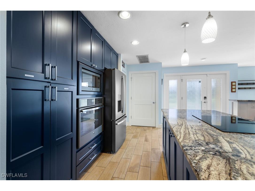 2205 Channel Way North Fort Myers FL 33917 225022323 image9