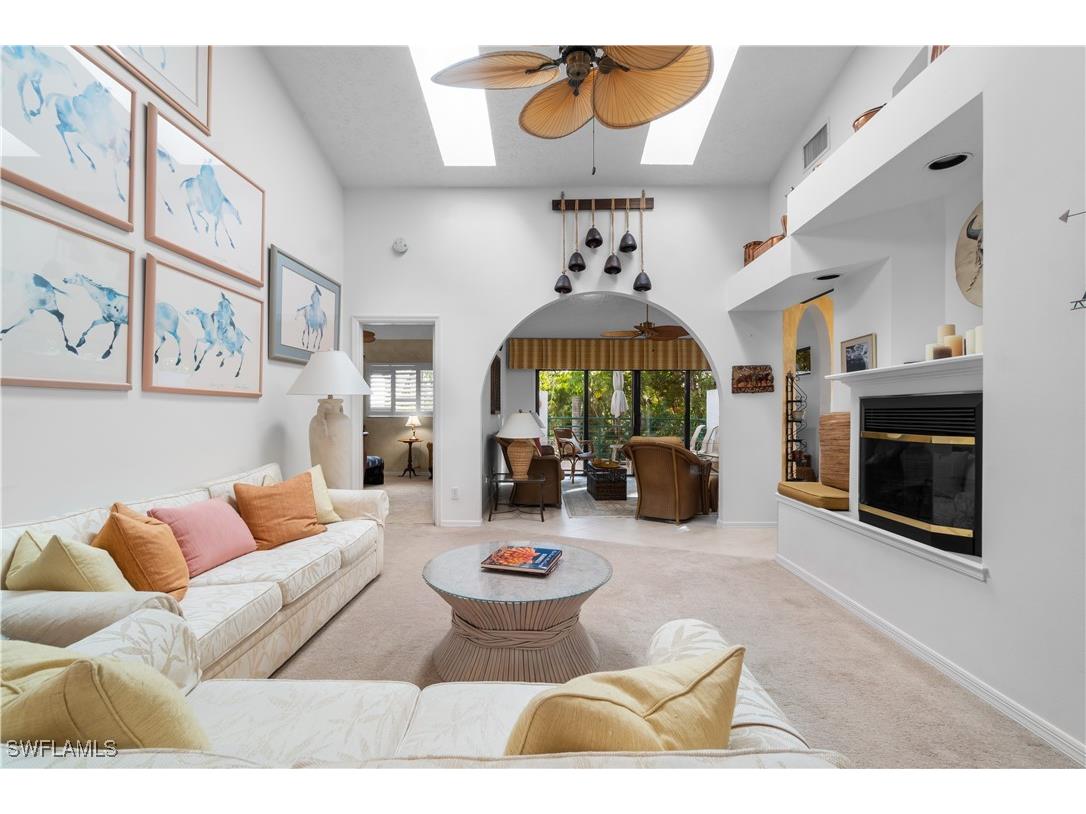 2206 Anchorage Lane #D Naples FL 34104 224104539 image1