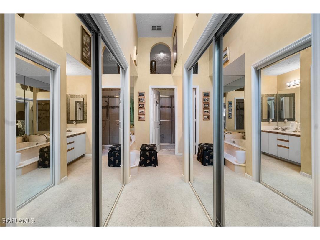 2206 Anchorage Lane #D Naples FL 34104 224104539 image11