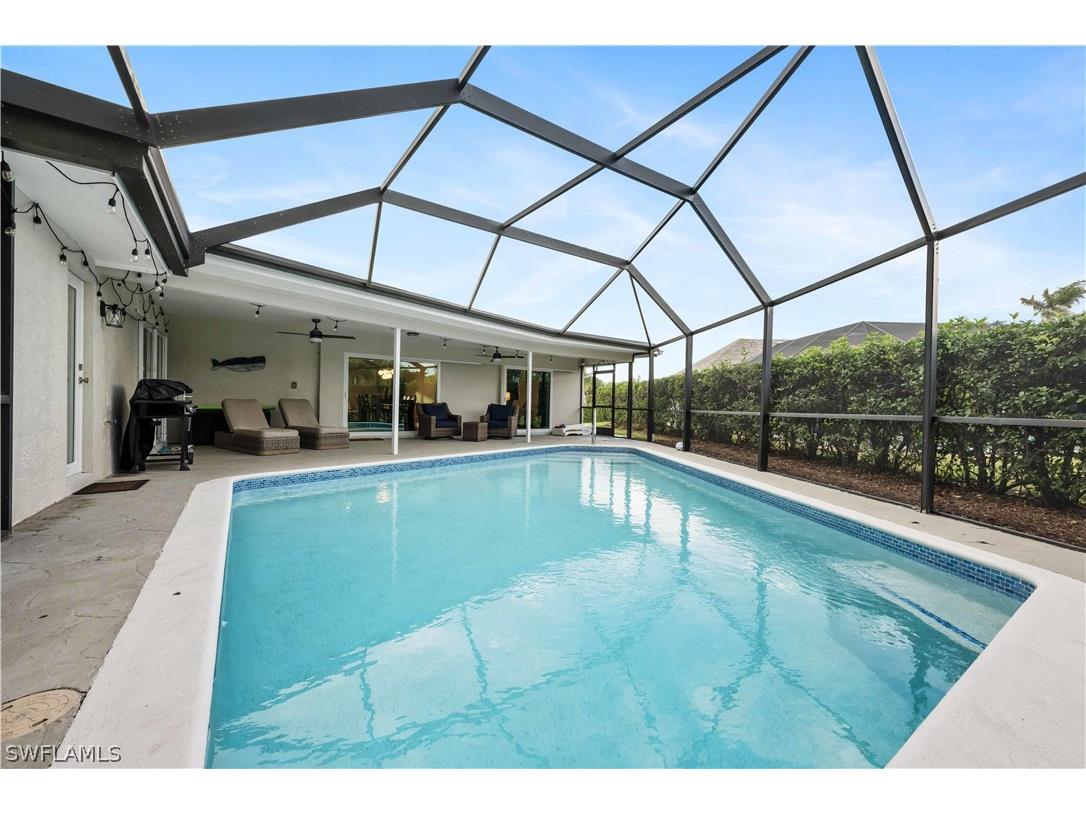 2206 Kings Lake Boulevard Naples FL 34112 223001421 image1