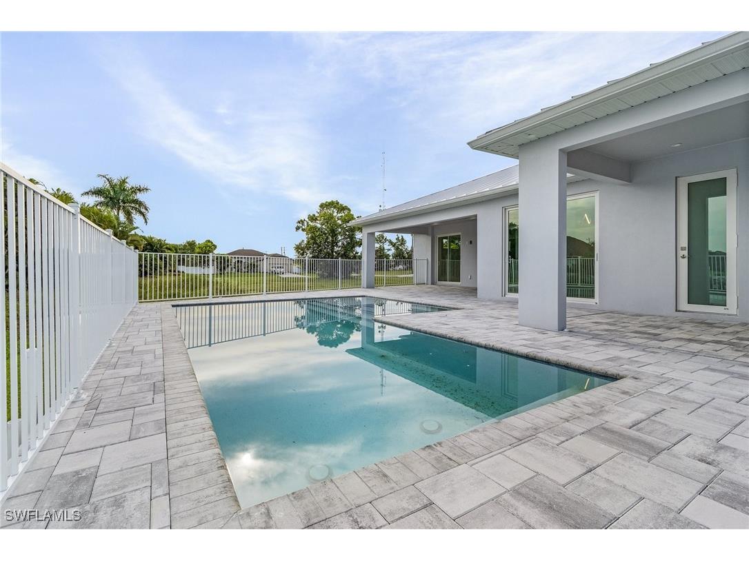 2207 SW 32nd Street Cape Coral FL 33914 224077584 image5