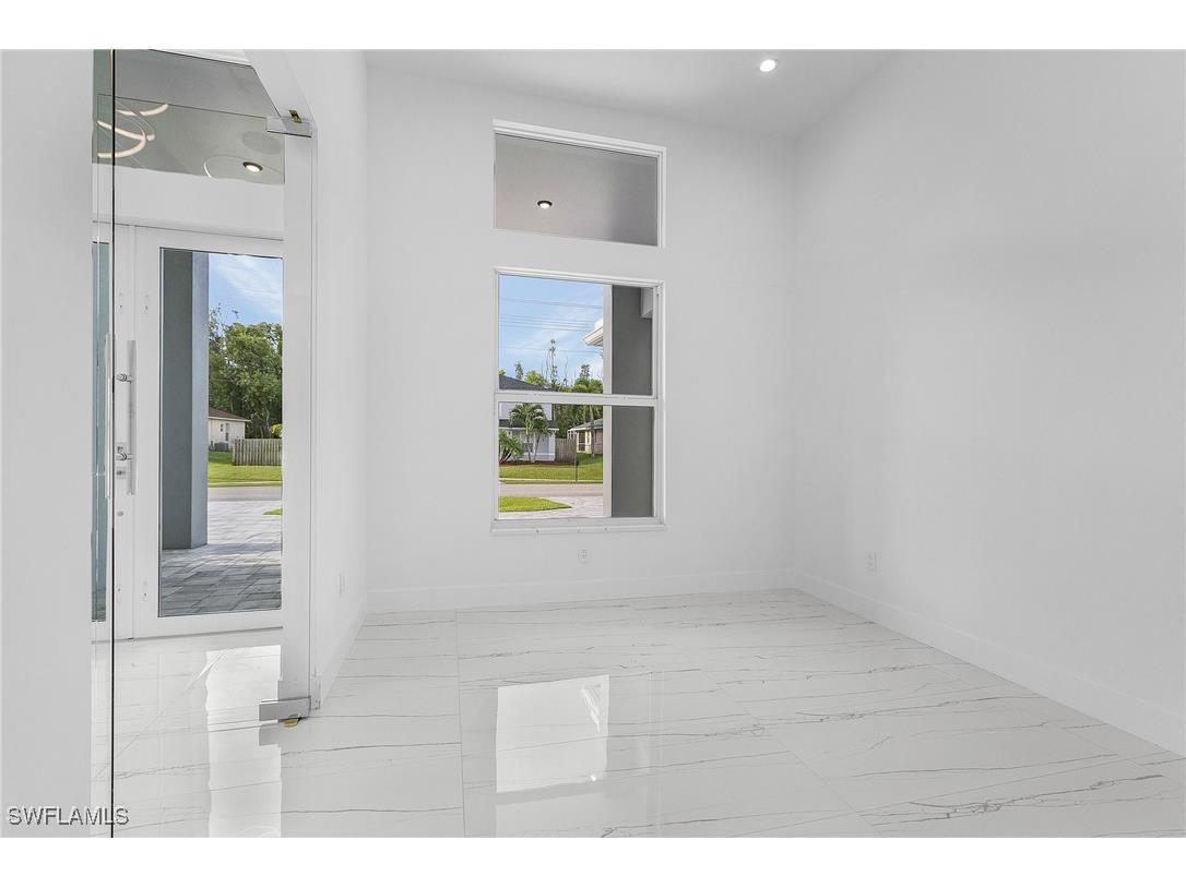 2207 SW 32nd Street Cape Coral FL 33914 224077584 image9