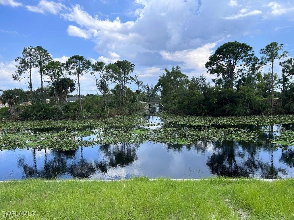 2208 NE 44th Street Cape Coral FL 33909 224077422 image2