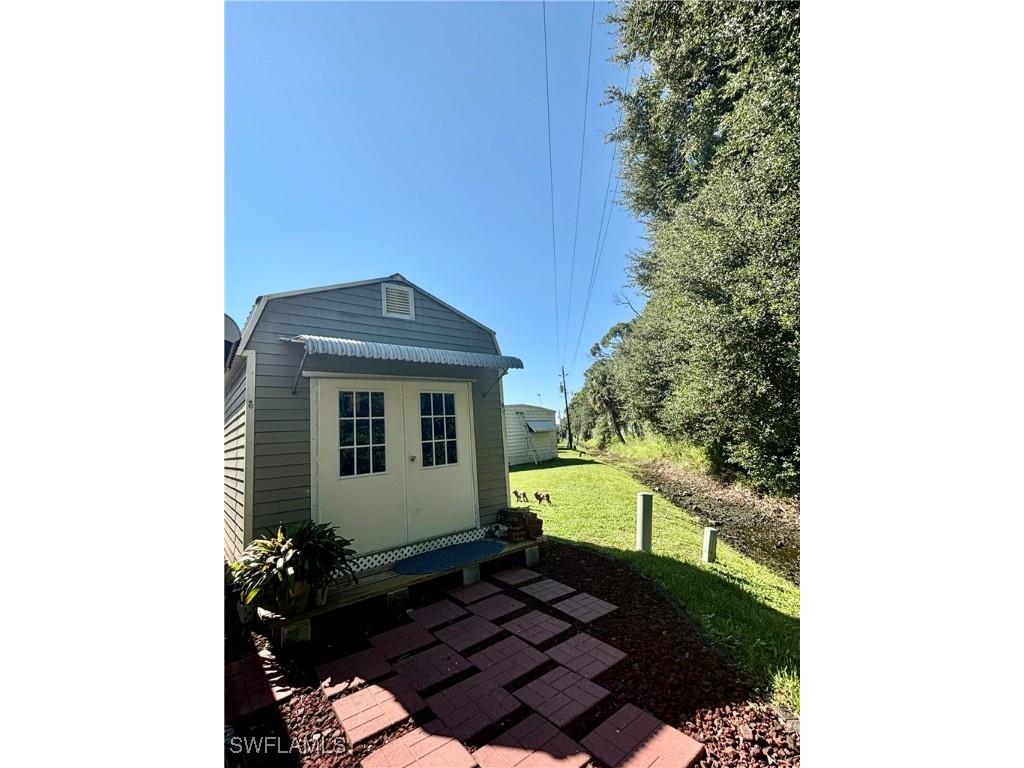 221 Shrub Lane N North Fort Myers FL 33917 224077827 image6