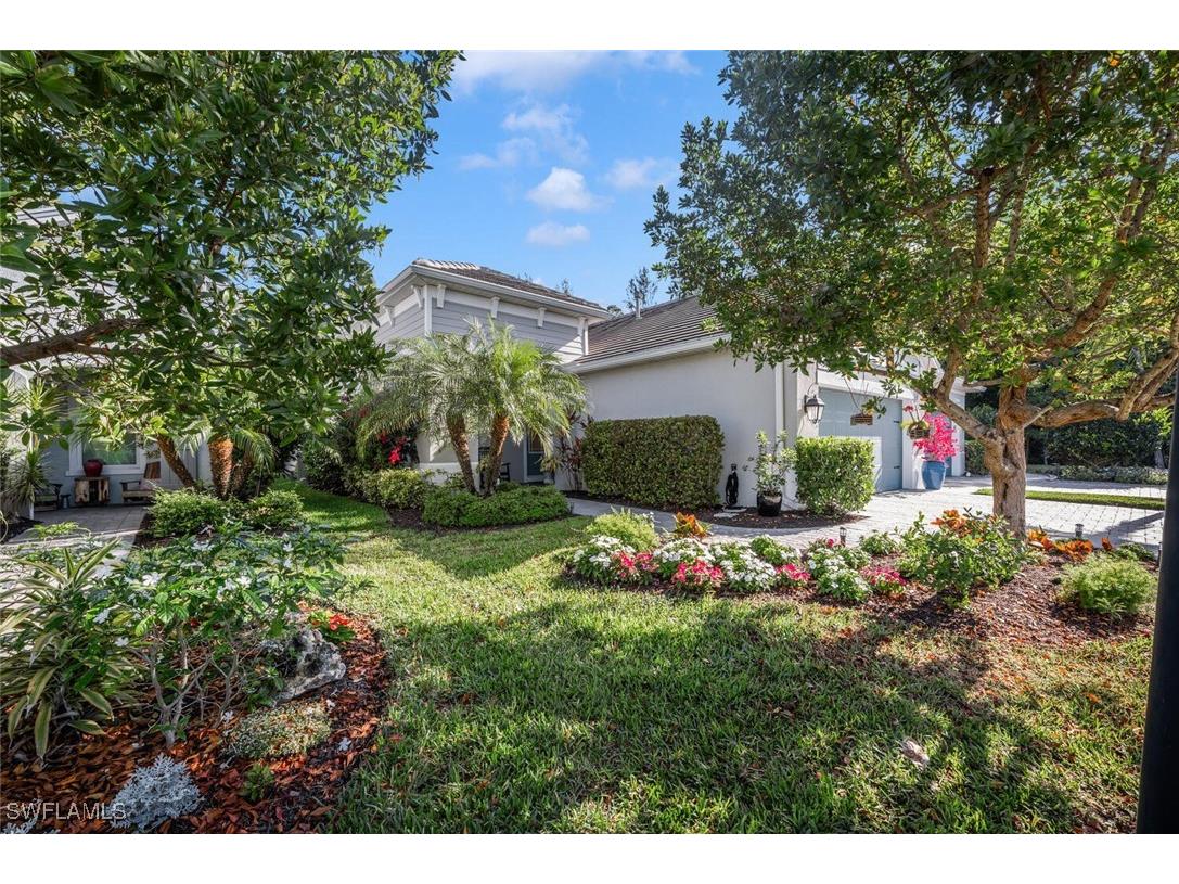 2211 Marquesa Circle Naples FL 34112 225033697 image1