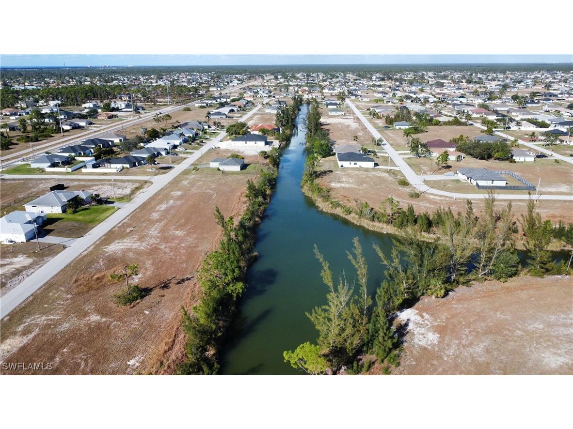 2211 NW 20th Terrace Cape Coral FL 33993 225002819 image16