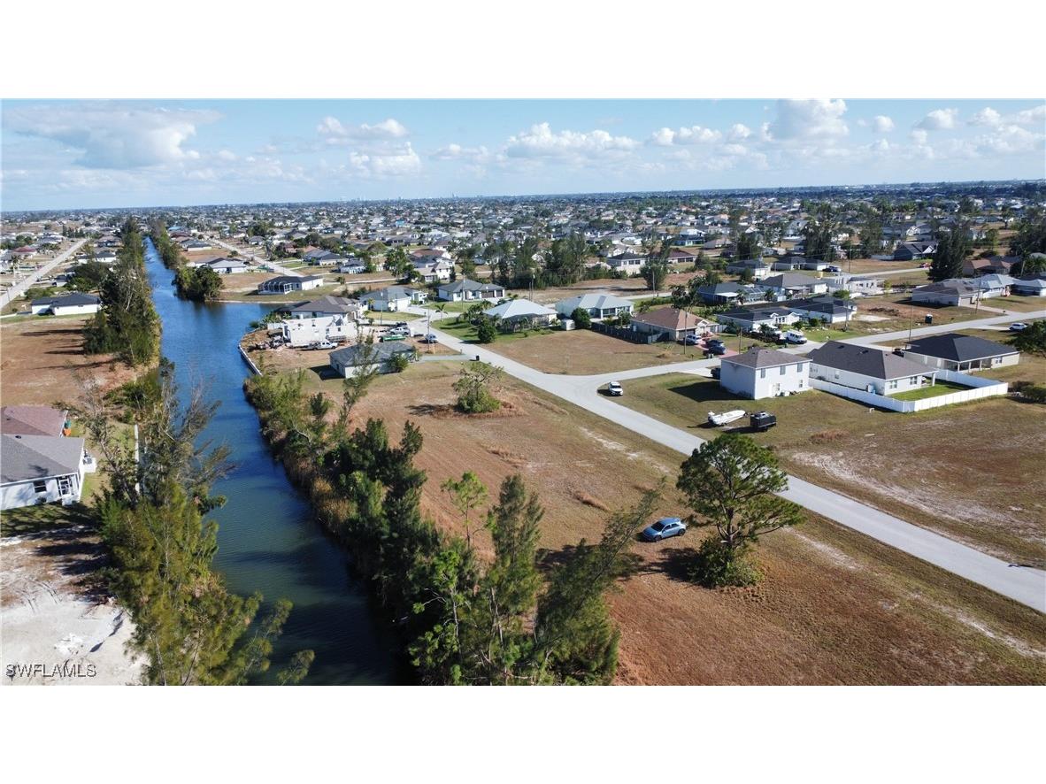 2211 NW 20th Terrace Cape Coral FL 33993 225002819 image6