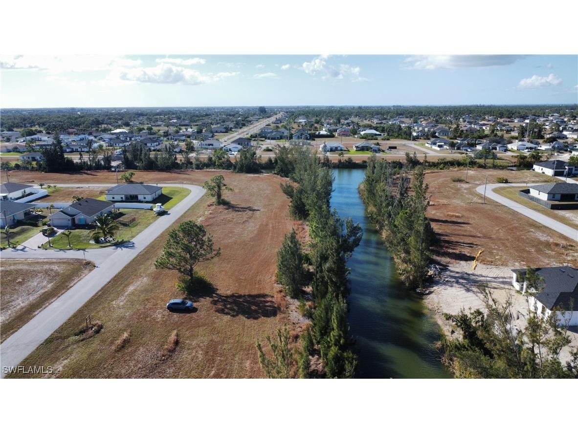 2211 NW 20th Terrace Cape Coral FL 33993 225002819 image9