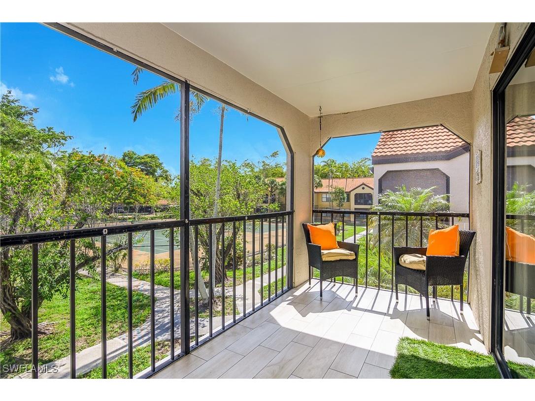 2214 Arbour Walk Circle #2022 Naples FL 34109 225053583 image15