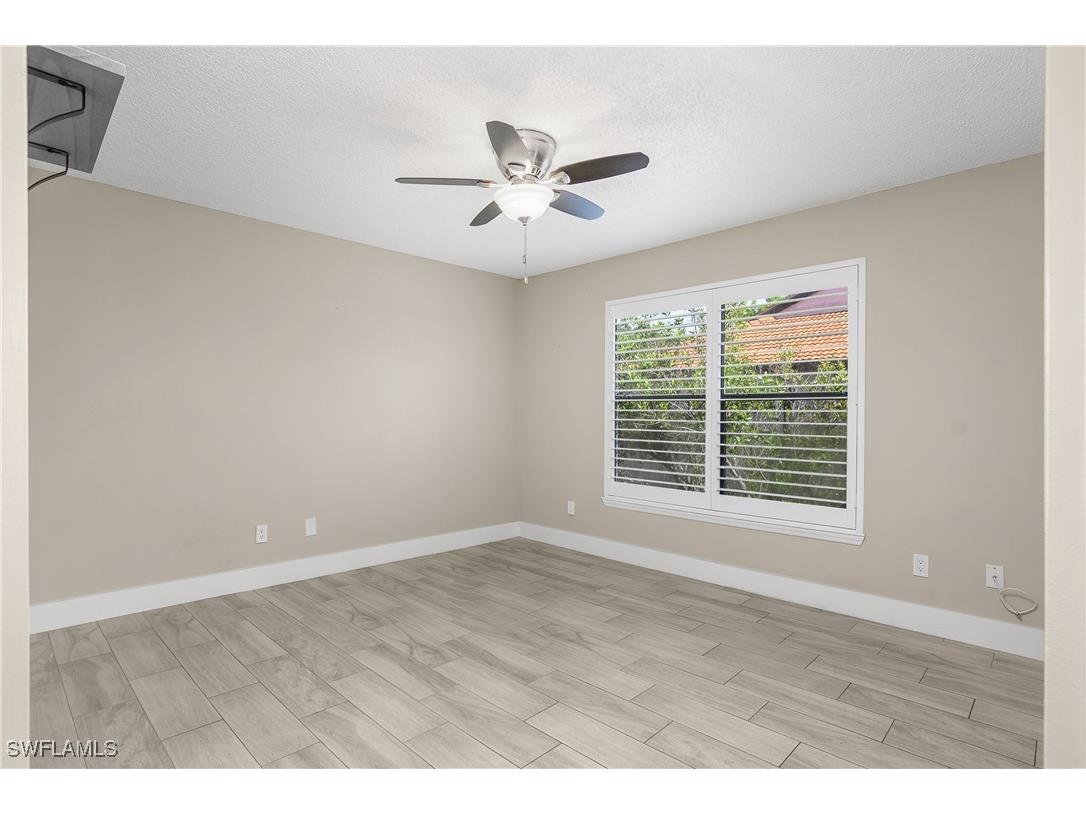 2214 Arbour Walk Circle #2022 Naples FL 34109 225053583 image9