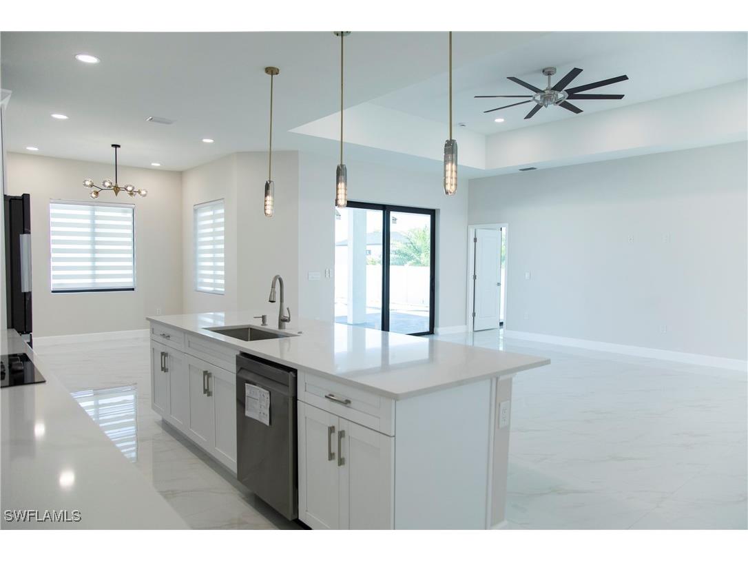 2217 NE 15th Terrace Cape Coral FL 33909 225015884 image17