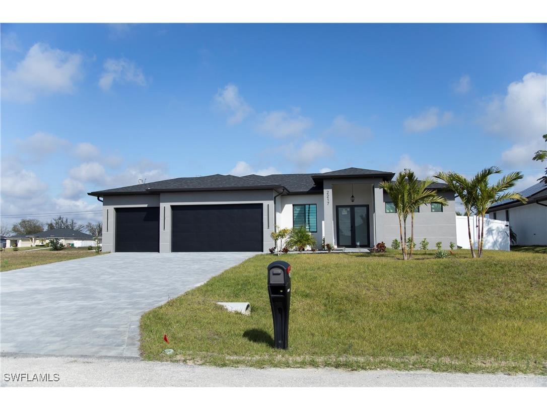 2217 NE 15th Terrace Cape Coral FL 33909 225015884 image2