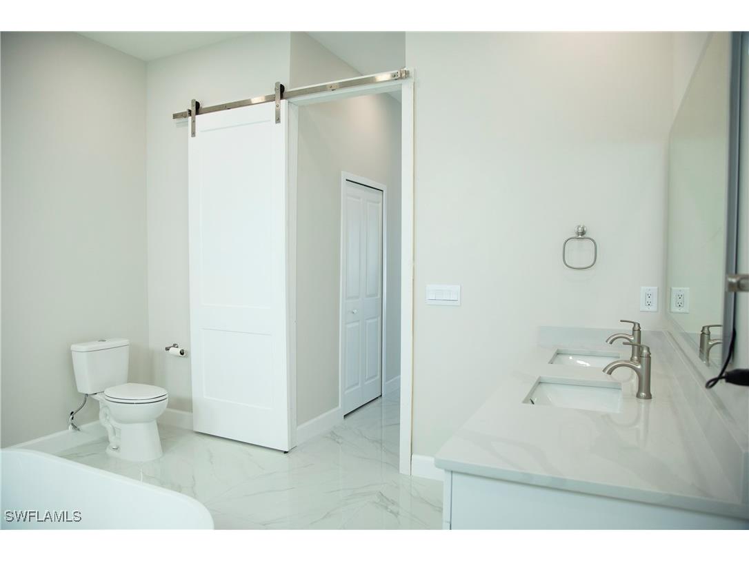 2217 NE 15th Terrace Cape Coral FL 33909 225015884 image31