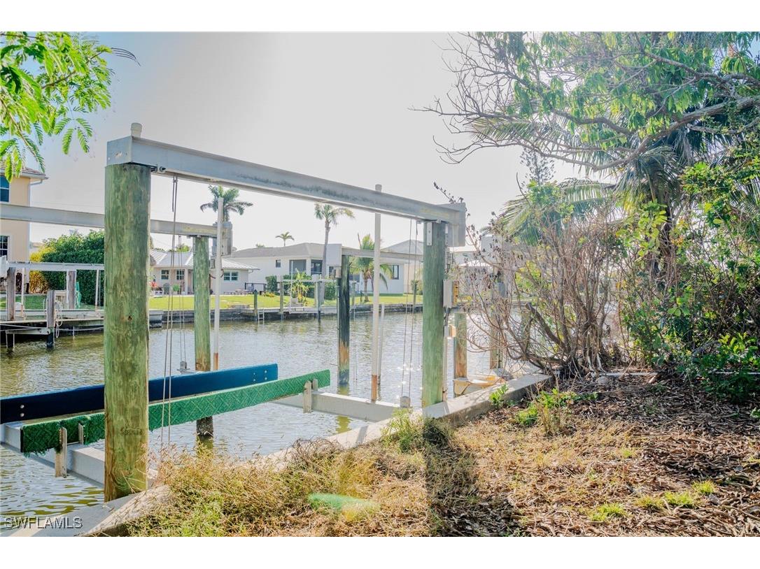 222 1st Street Bonita Springs FL 34134 225017083 image1