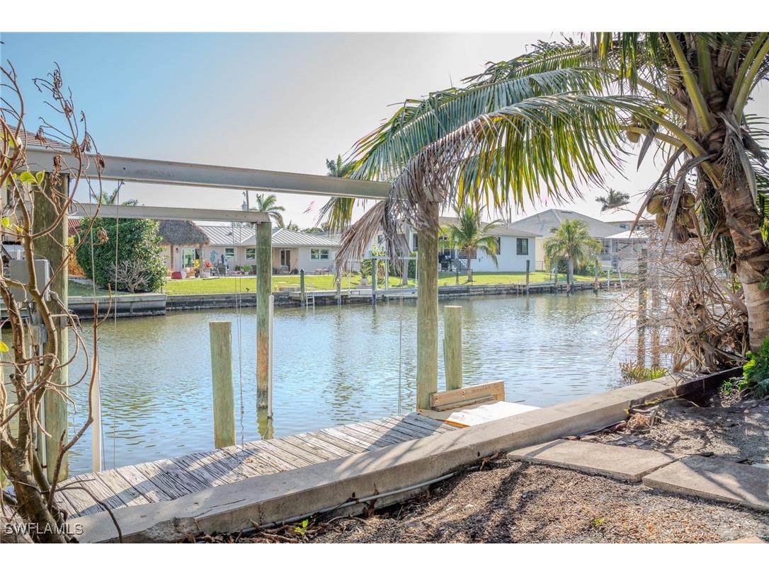 222 1st Street Bonita Springs FL 34134 225017083 image2