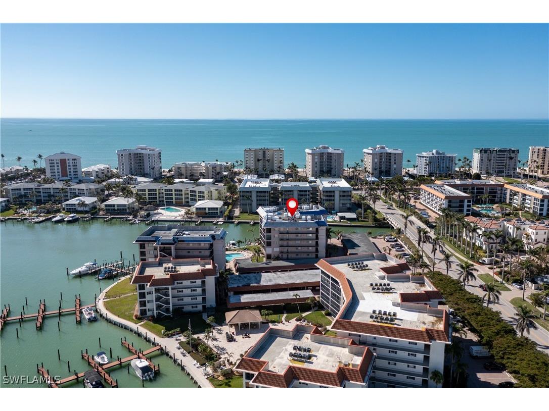 222 Harbour Drive #207 Naples FL 34103 223008821 image1