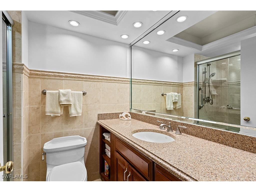 222 Harbour Drive #314 Naples FL 34103 224084678 image13