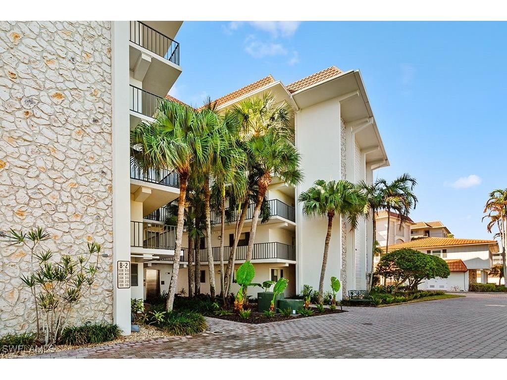 222 Harbour Drive #314 Naples FL 34103 224084678 image17