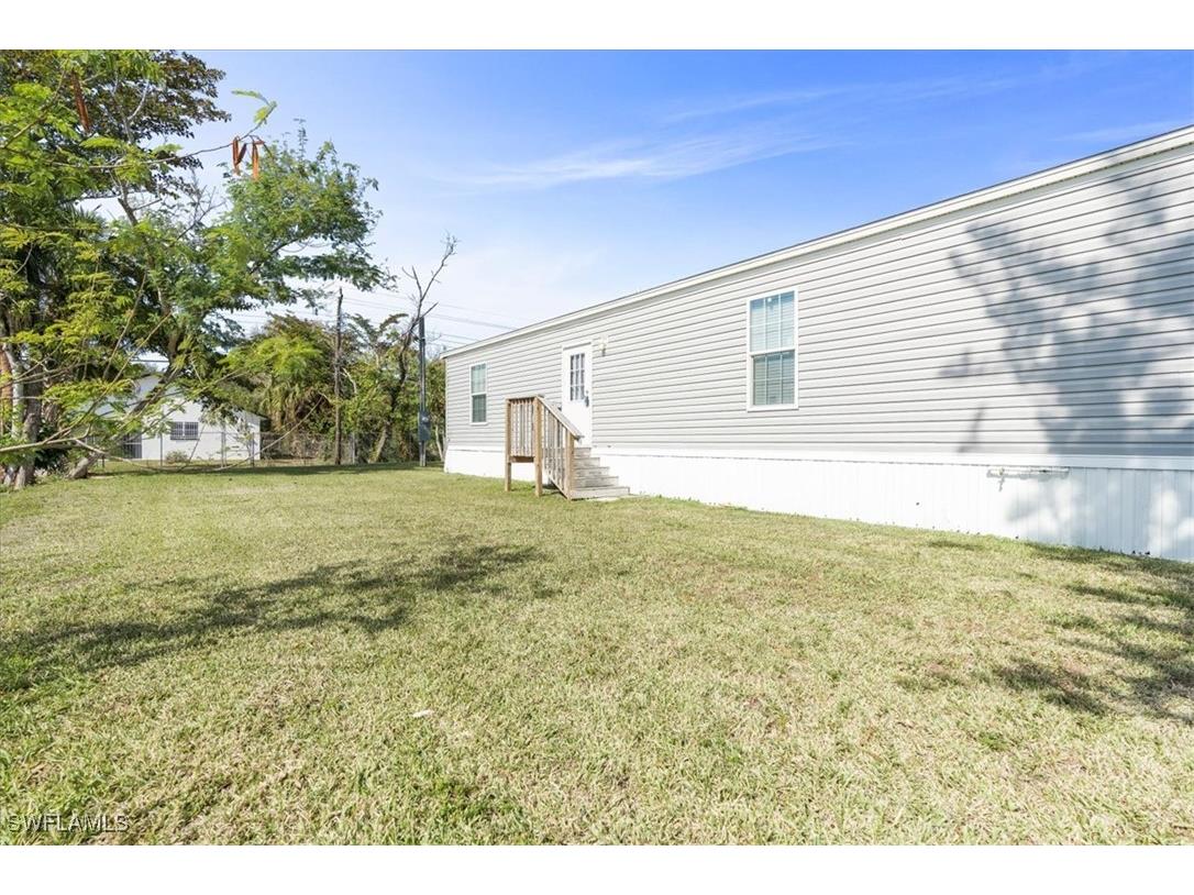 2220 Towles Street Fort Myers FL 33916 225012523 image30
