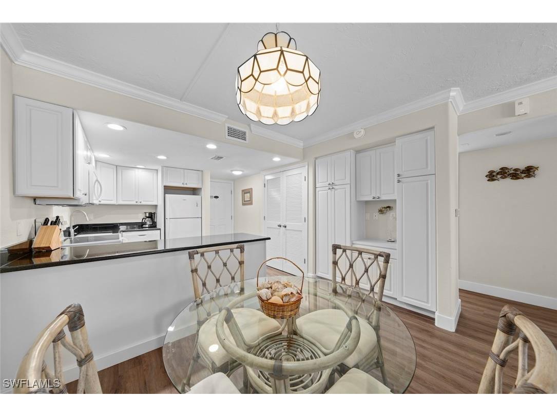 2230 Camino Del Mar Drive #1C4 Sanibel FL 33957 225039543 image10