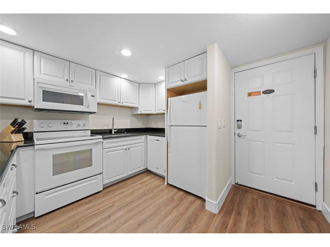 2230 Camino Del Mar Drive #1C4 Sanibel FL 33957 225039543 image15