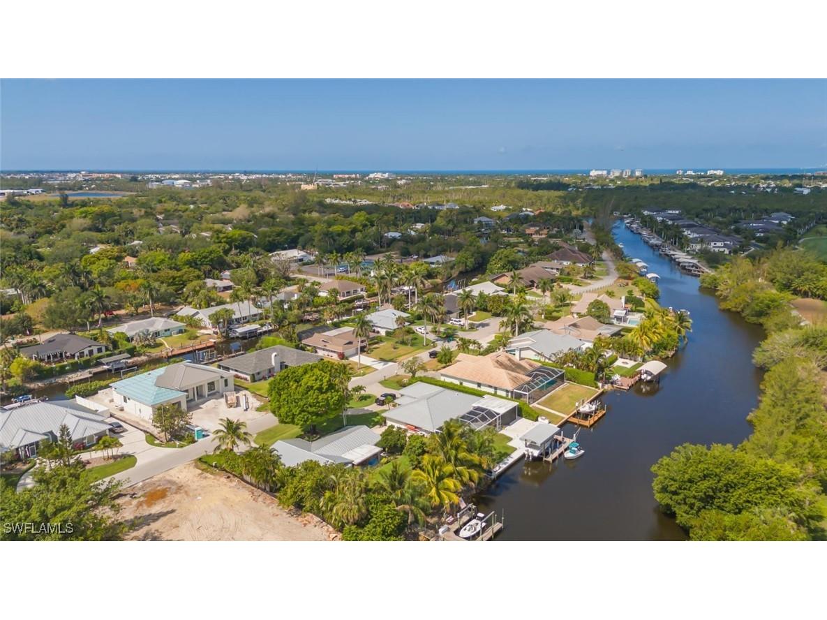 2232 Longboat Drive Naples FL 34104 225044584 image37