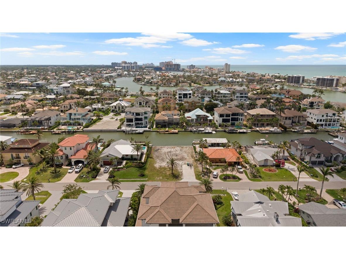 224 Heron Avenue Naples FL 34108 225034918 image2