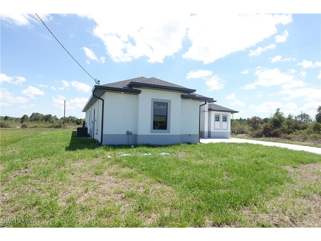 224 Preston Street Lehigh Acres FL 33974 225043252 image3